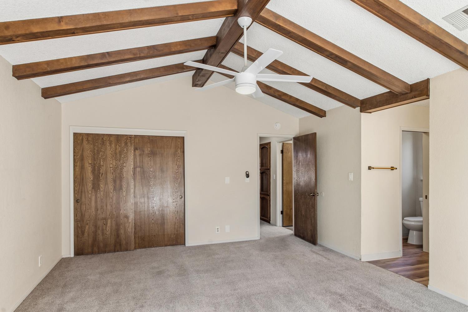 1246 Paseo Redondo Dr, Merced, CA 95348