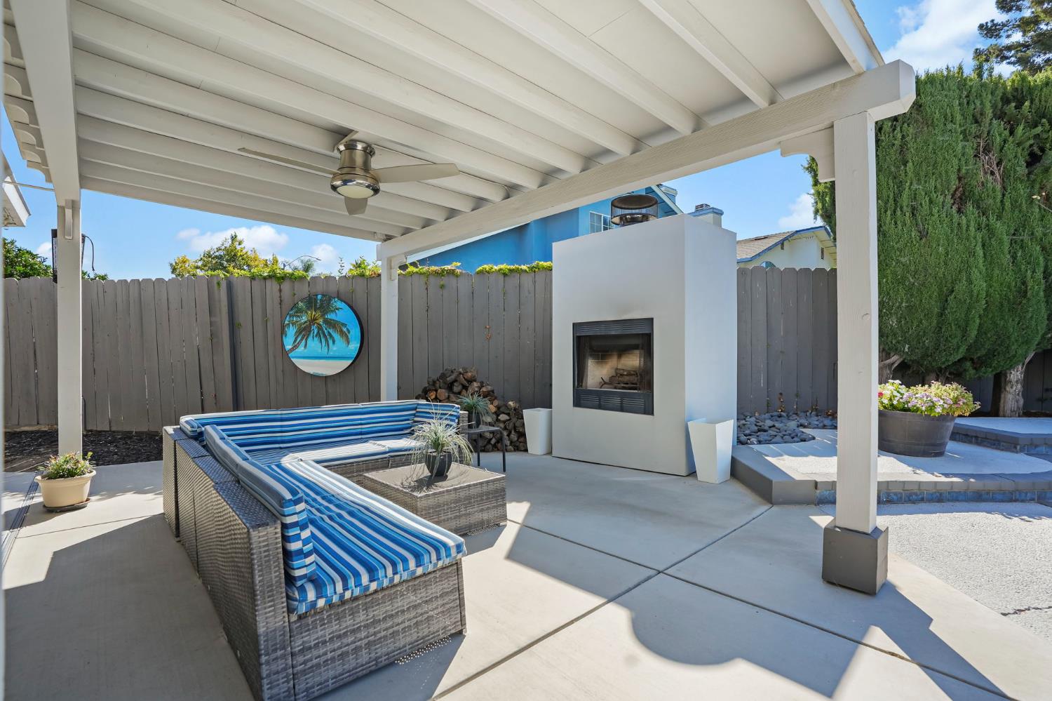 2200 Arnhem Pl, Modesto, CA 95356