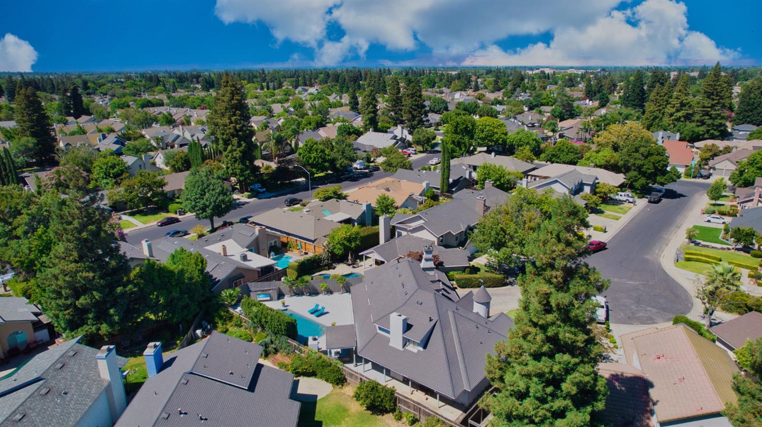 2200 Arnhem Pl, Modesto, CA 95356