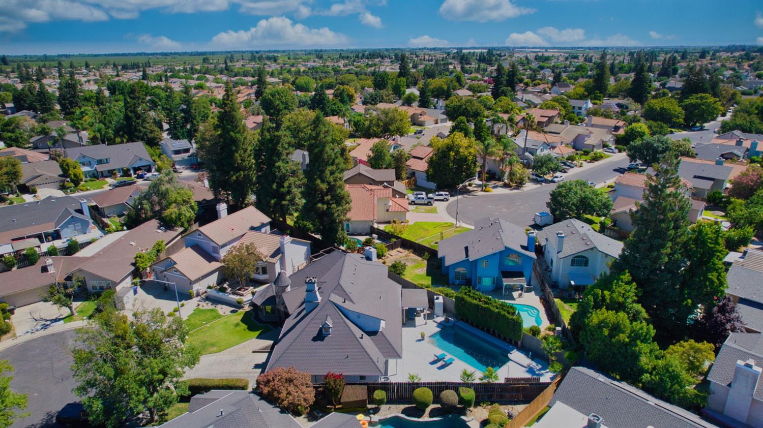 2200 Arnhem Pl, Modesto, CA 95356