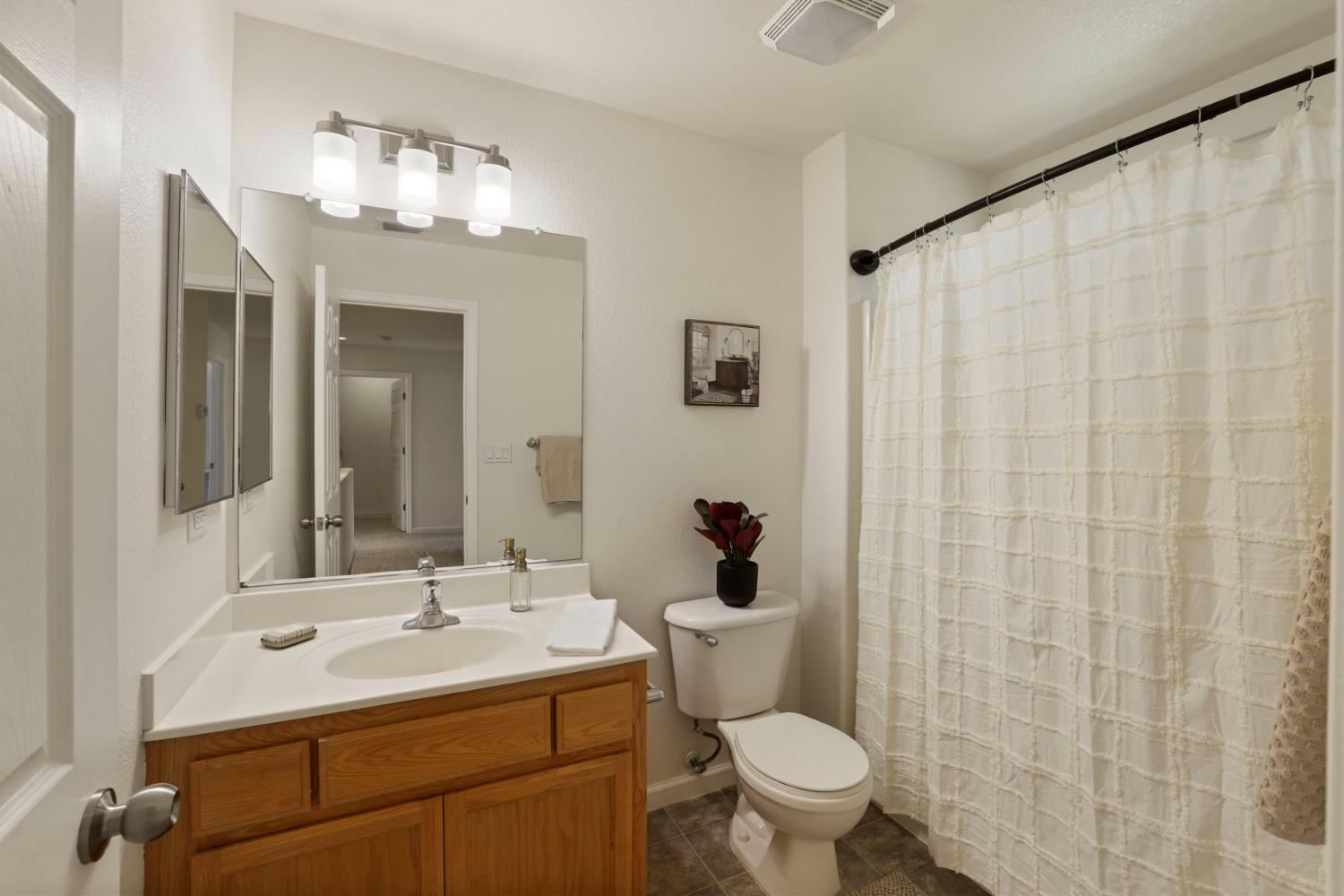 157 Bridle Point Cir, Copperopolis, CA 95228