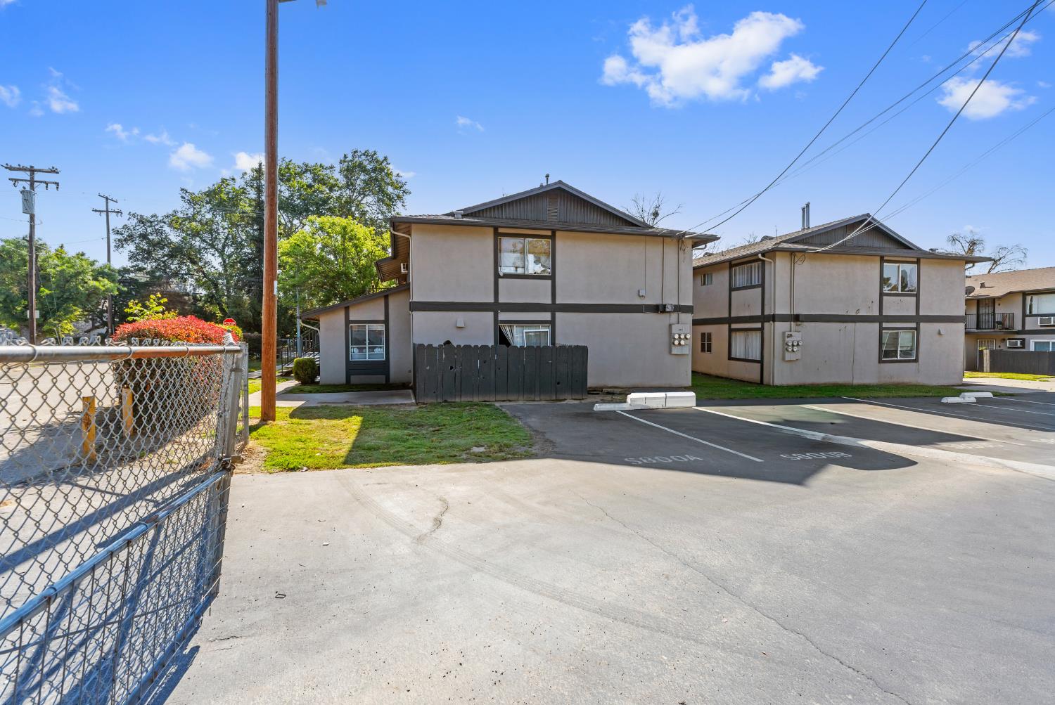 800 Sutter Ave, Modesto, CA 95351