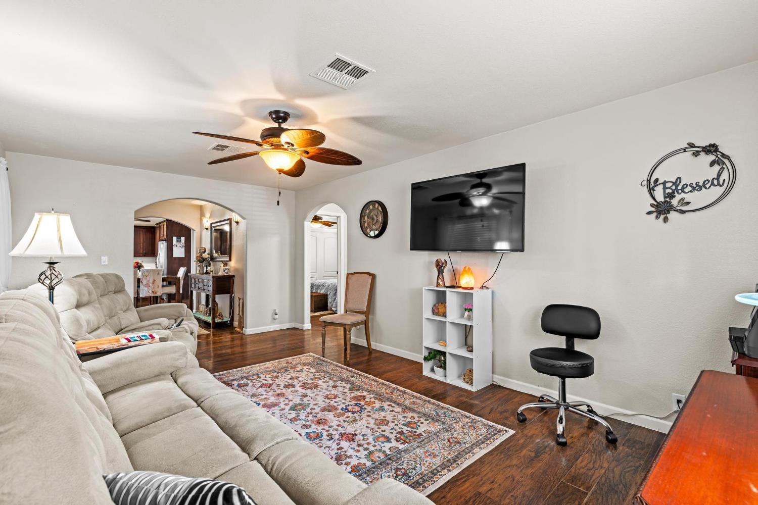 2841 Fowler Rd #111, Ceres, CA 95307