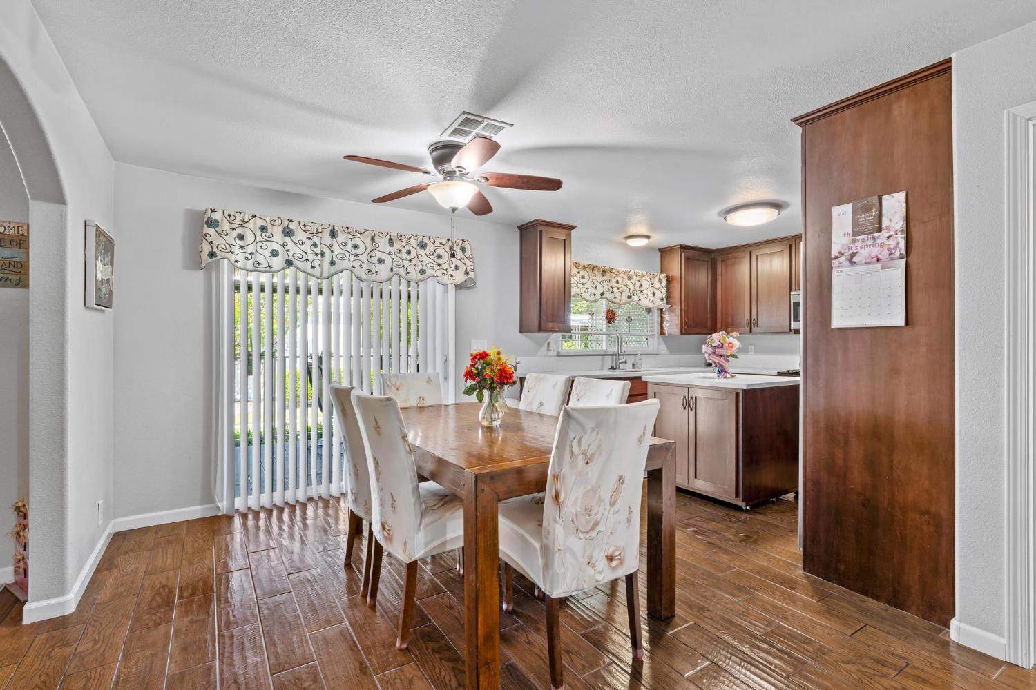 2841 Fowler Rd #111, Ceres, CA 95307