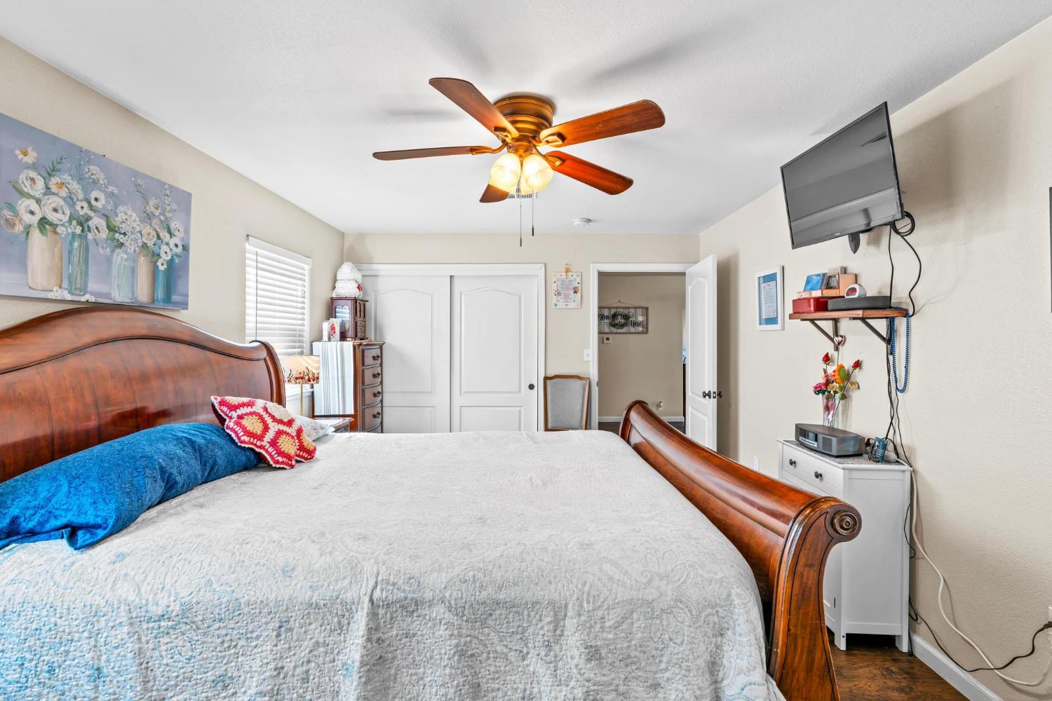 2841 Fowler Rd #111, Ceres, CA 95307