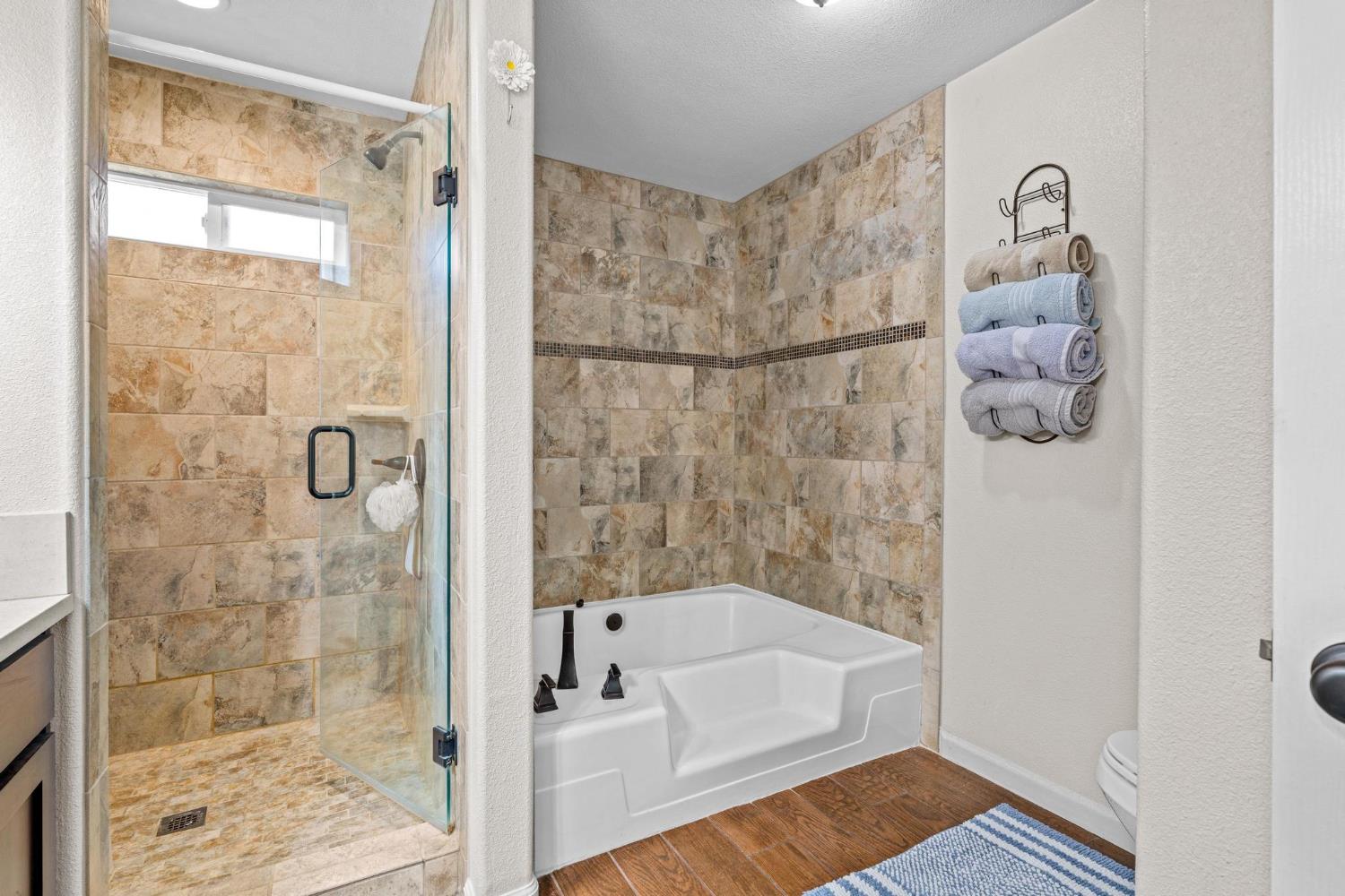2841 Fowler Rd #111, Ceres, CA 95307