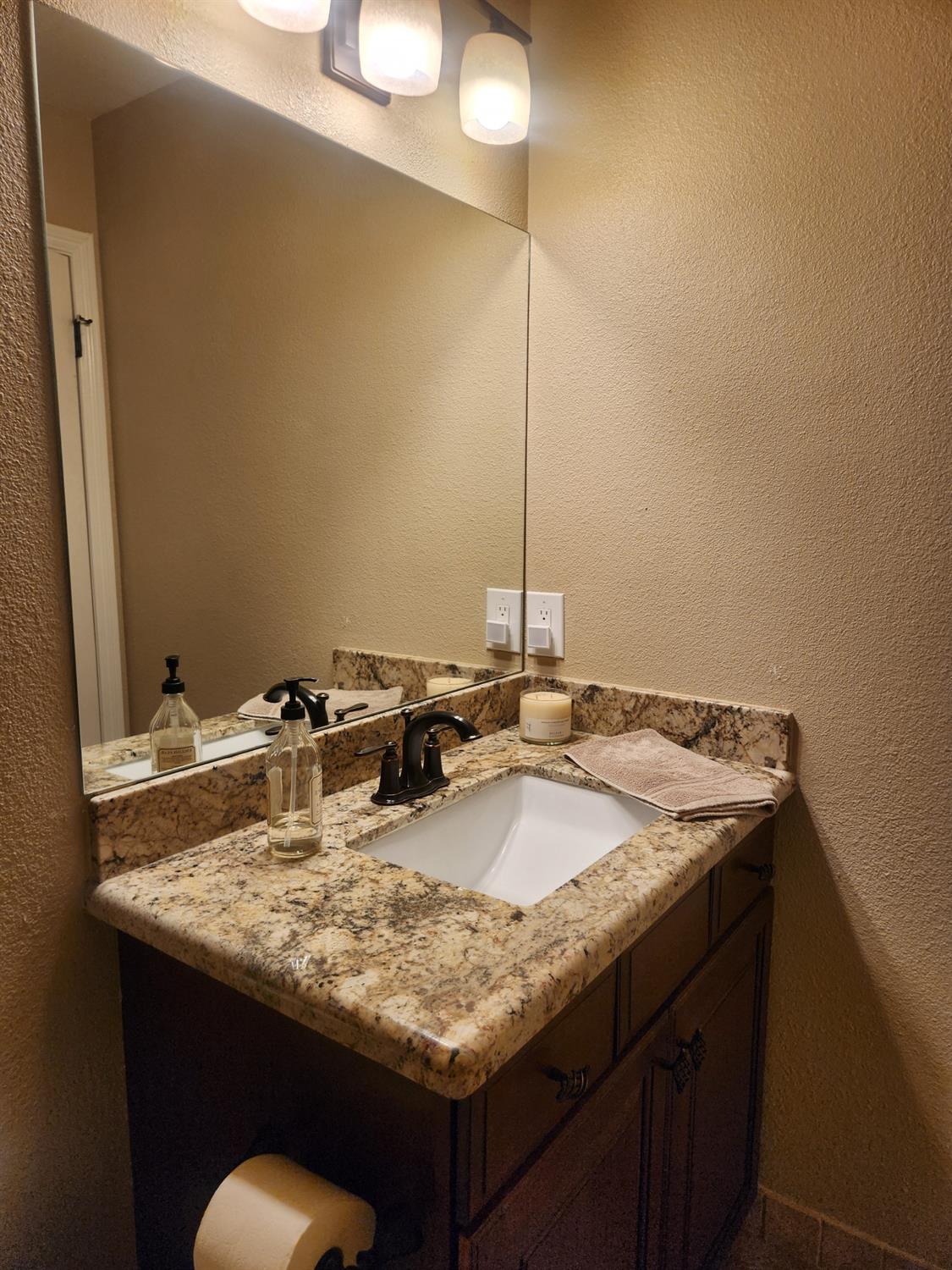 777 Jordanolo, Ripon, CA 95366