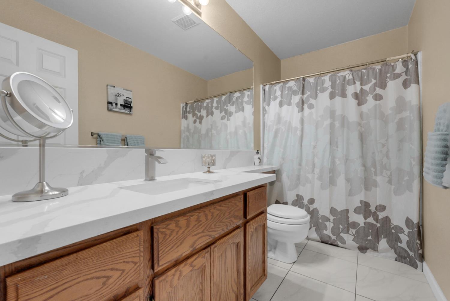 2809 Fleming Ct, Modesto, CA 95356