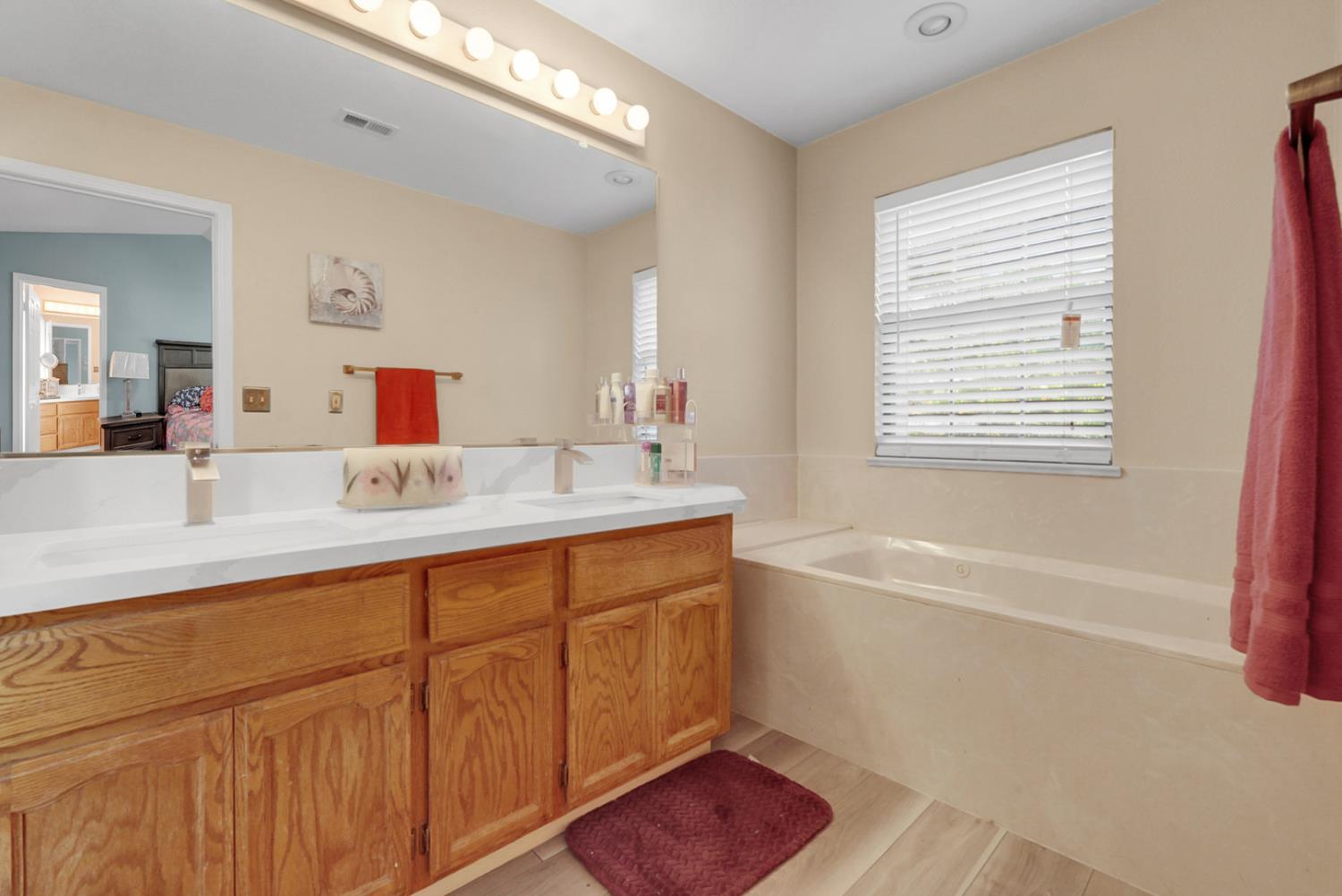 2809 Fleming Ct, Modesto, CA 95356