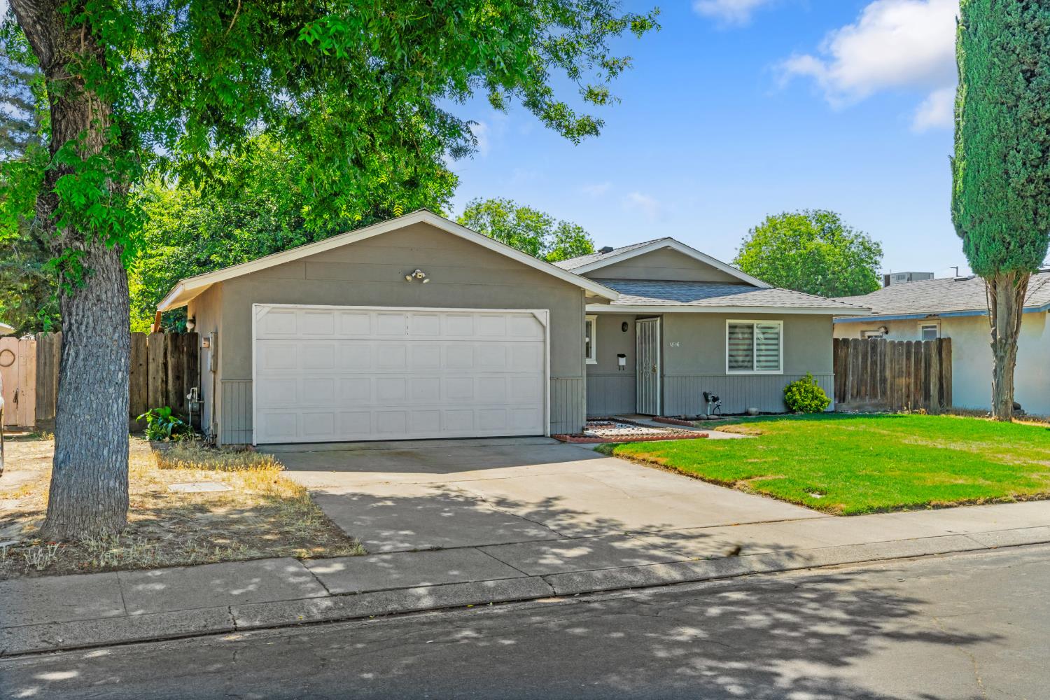 1816 Norman Way, Modesto, CA 95350