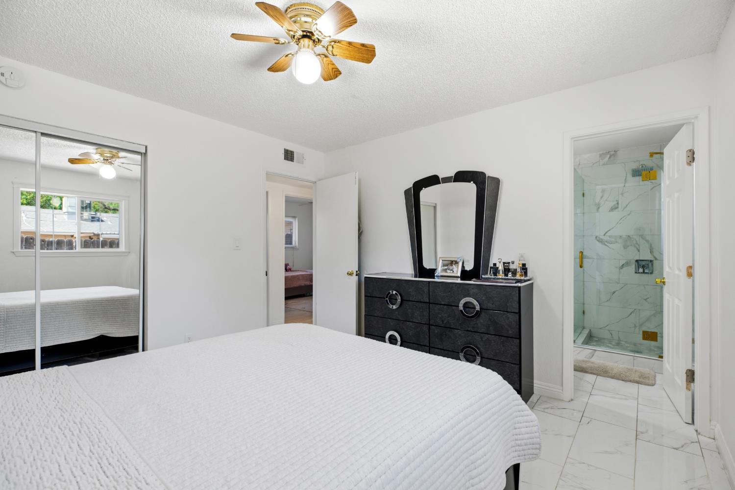 1816 Norman Way, Modesto, CA 95350