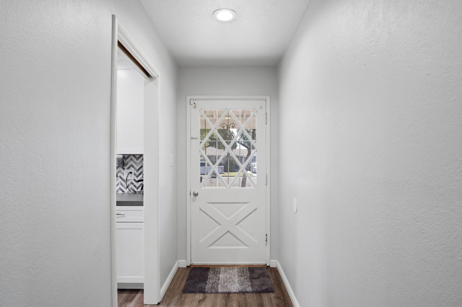 1511 Lorry Ave, Modesto, CA 95355