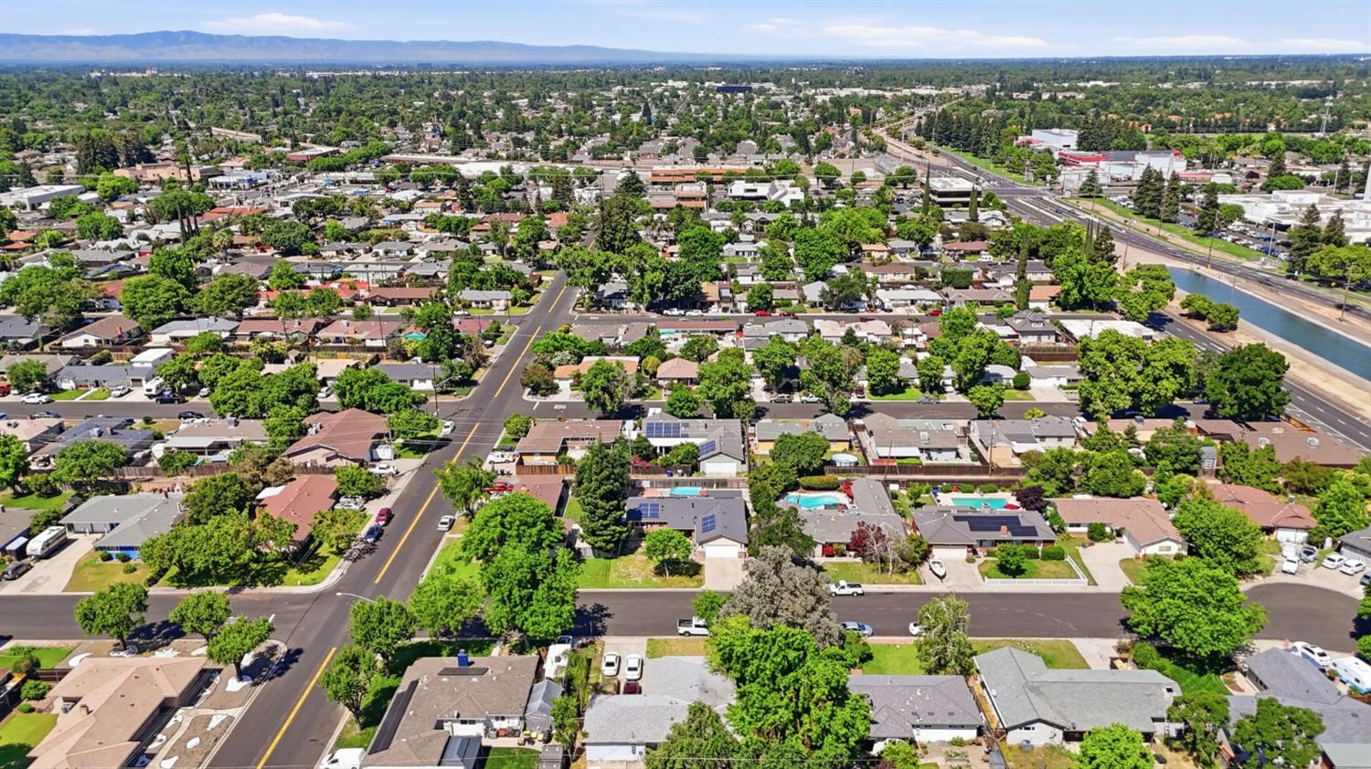 1511 Lorry Ave, Modesto, CA 95355