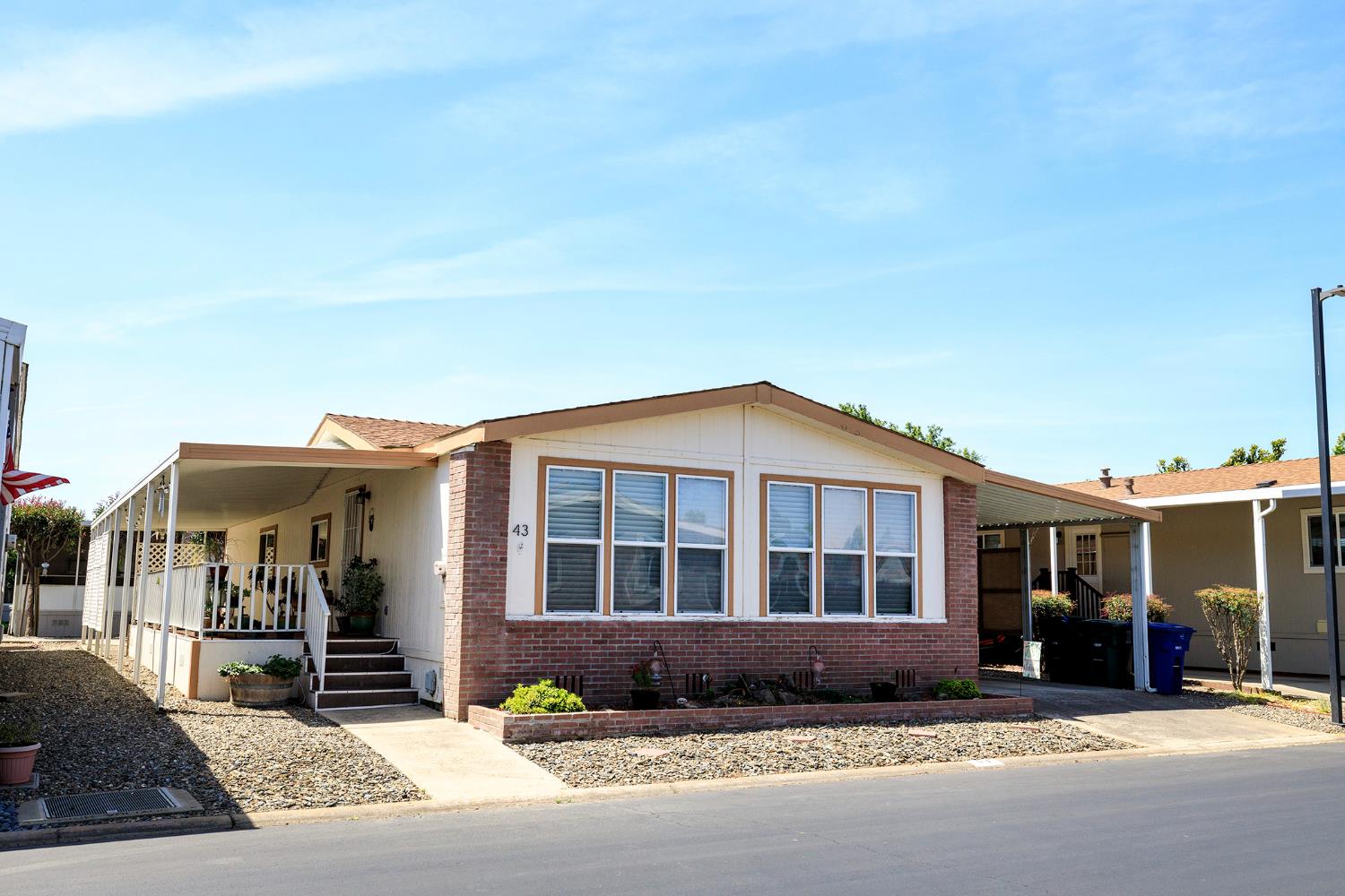 1500 Held Dr #43, Modesto, CA 95355