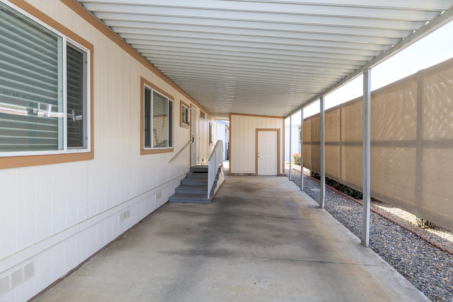 1500 Held Dr #43, Modesto, CA 95355