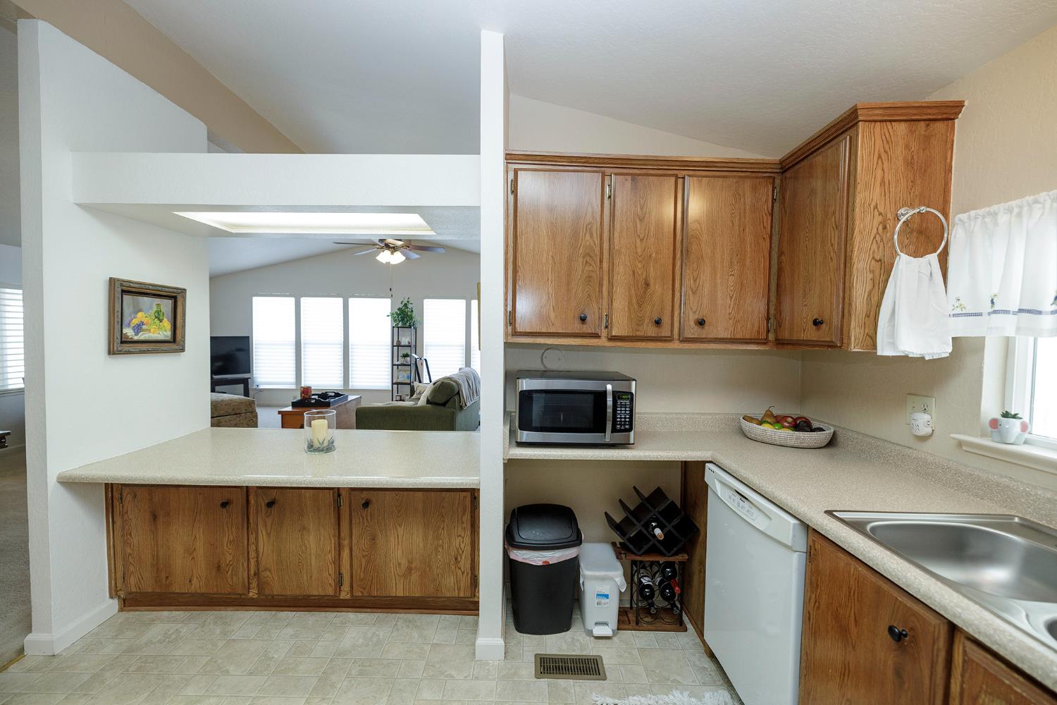 1500 Held Dr #43, Modesto, CA 95355