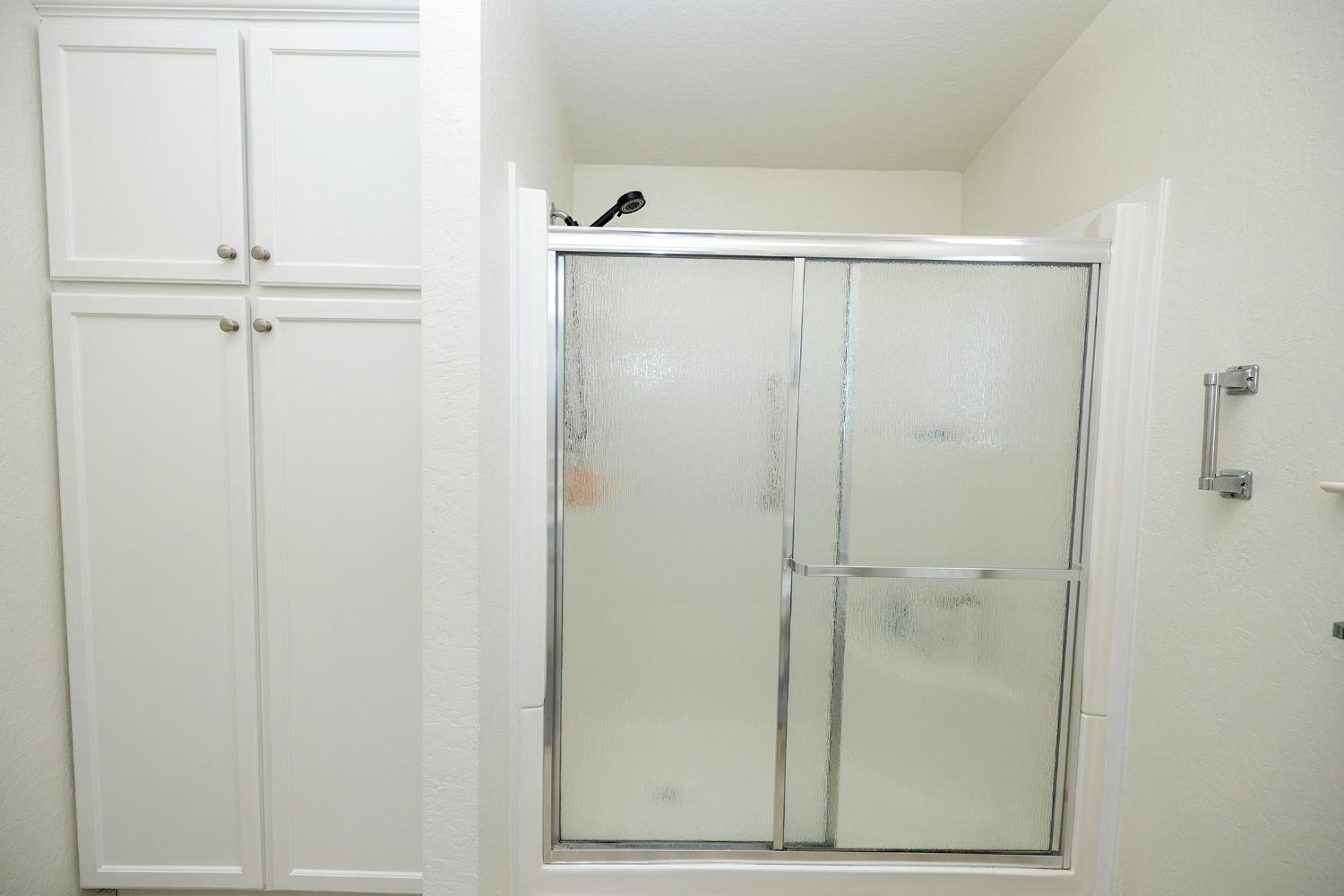 1500 Held Dr #43, Modesto, CA 95355
