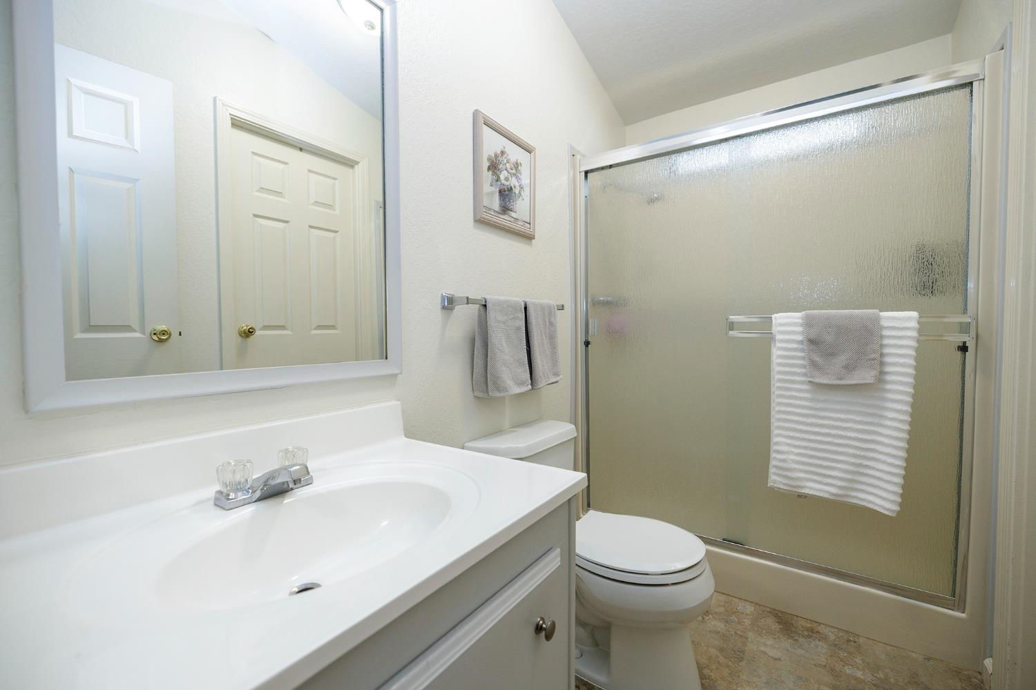 1500 Held Dr #43, Modesto, CA 95355