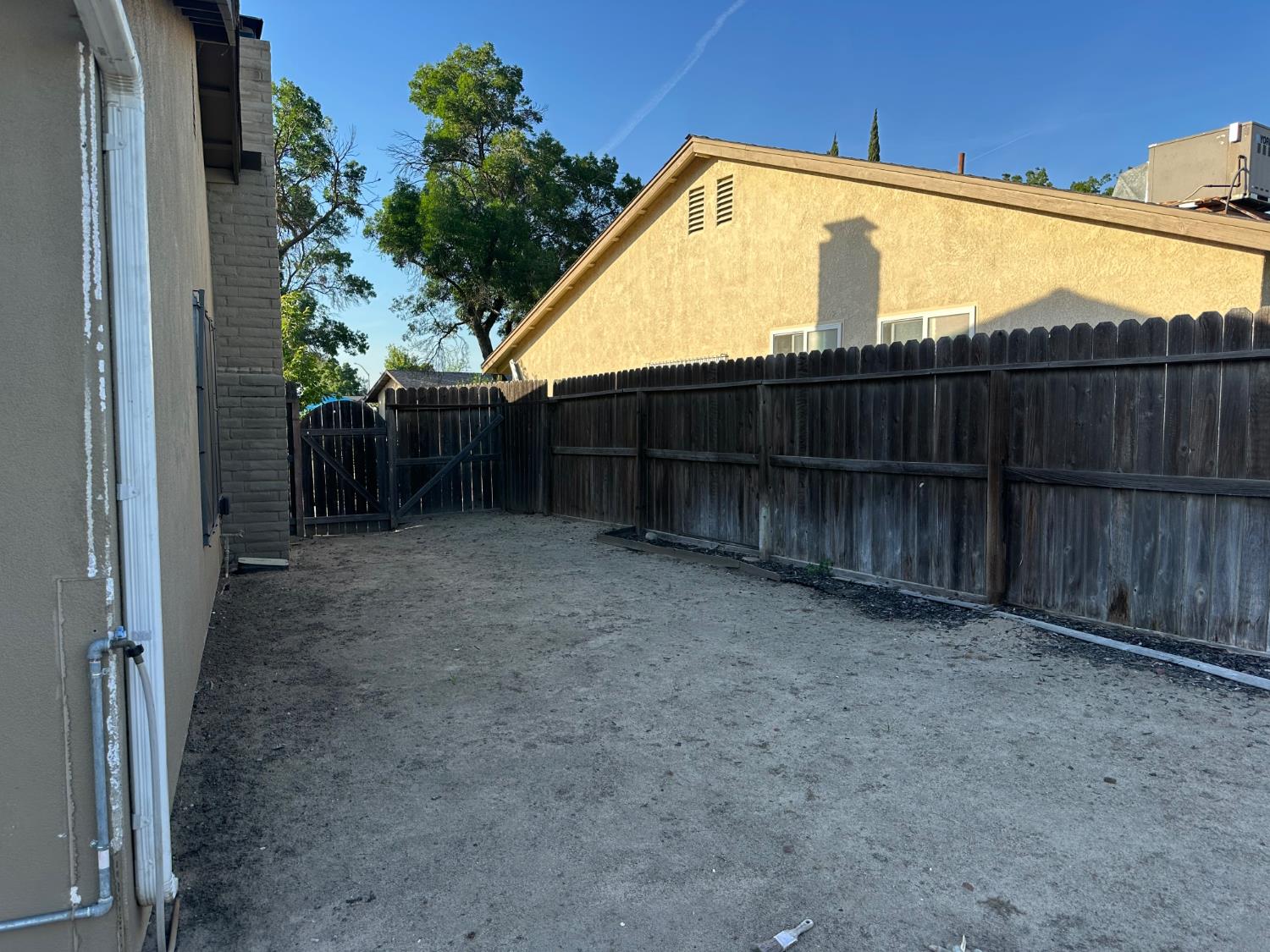 1532 Carlisle Ave, Modesto, CA 95356