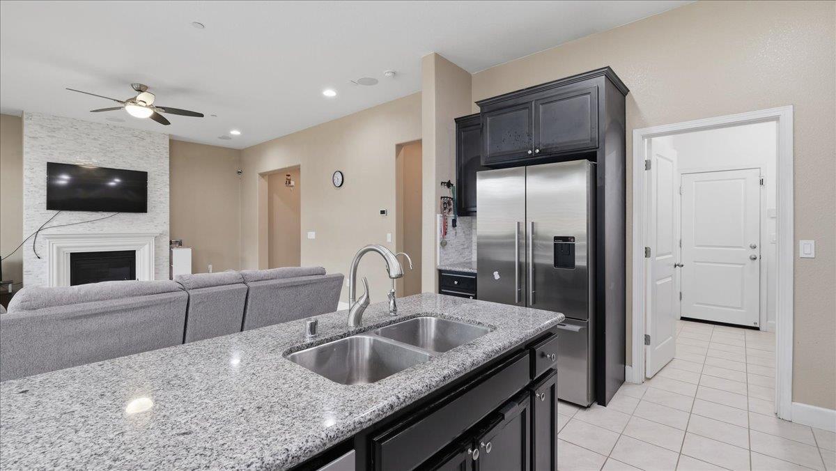 1958 Southwell Pl, Manteca, CA 95337