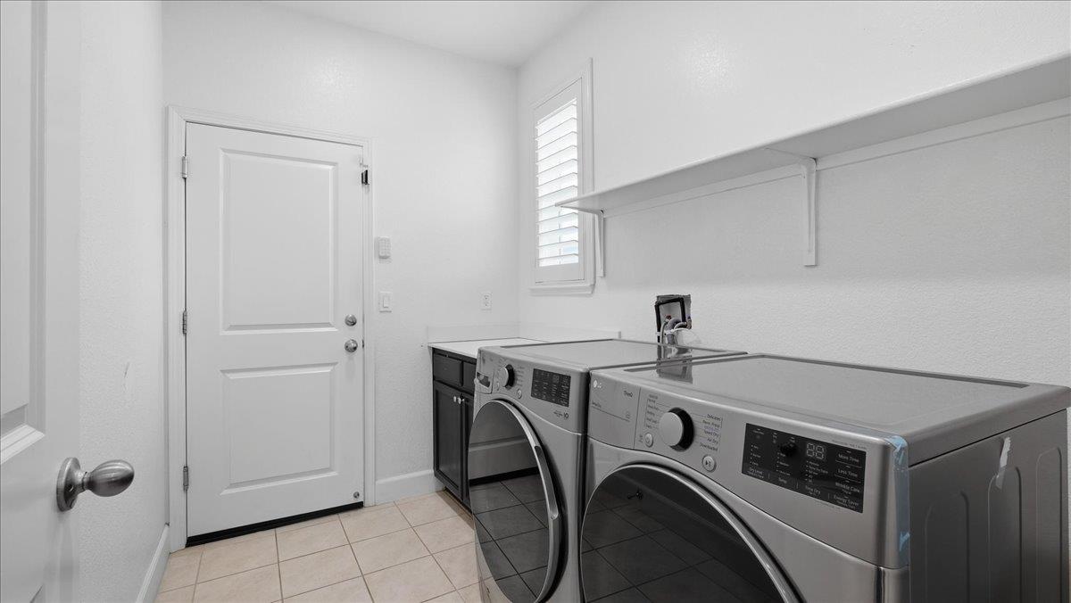 1958 Southwell Pl, Manteca, CA 95337
