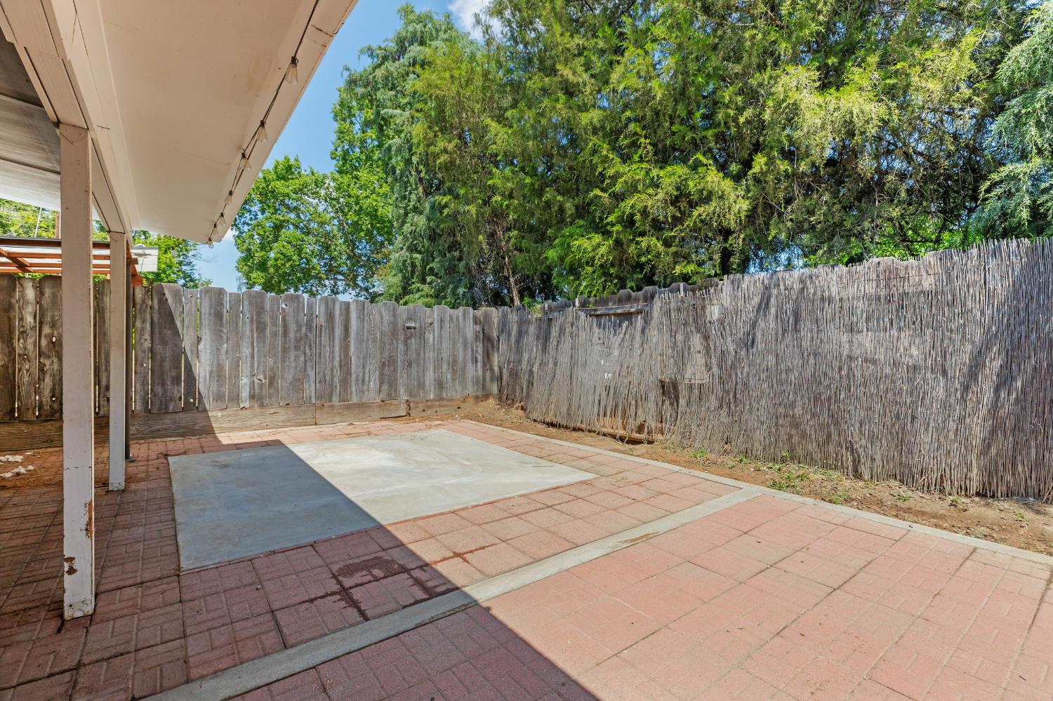 638 Orange Ave, Ripon, CA 95366