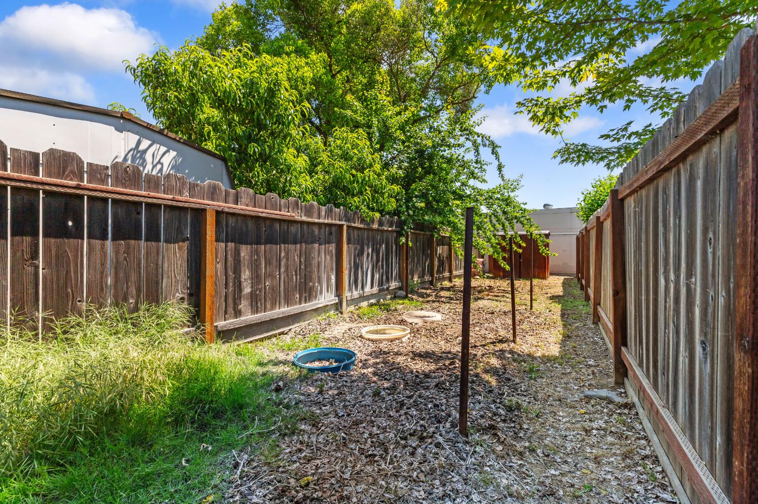 638 Orange Ave, Ripon, CA 95366