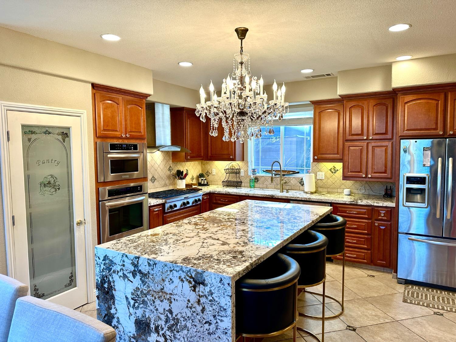 641 Bret Harte Dr, Copperopolis, CA 95228