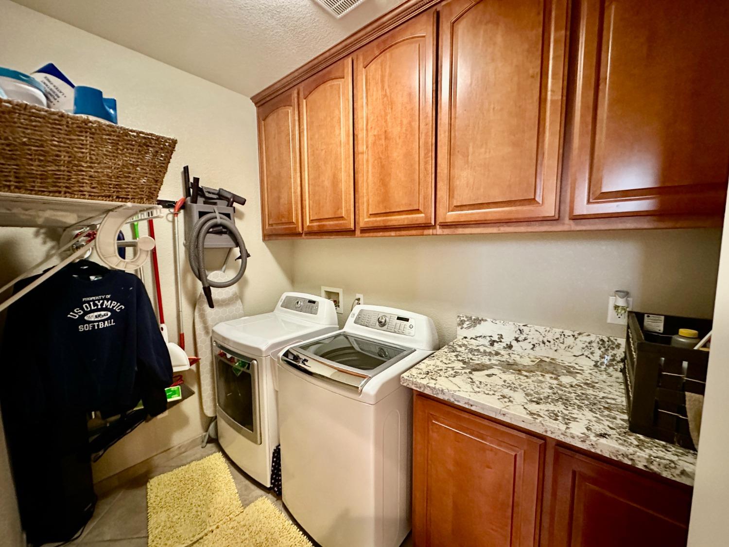 641 Bret Harte Dr, Copperopolis, CA 95228