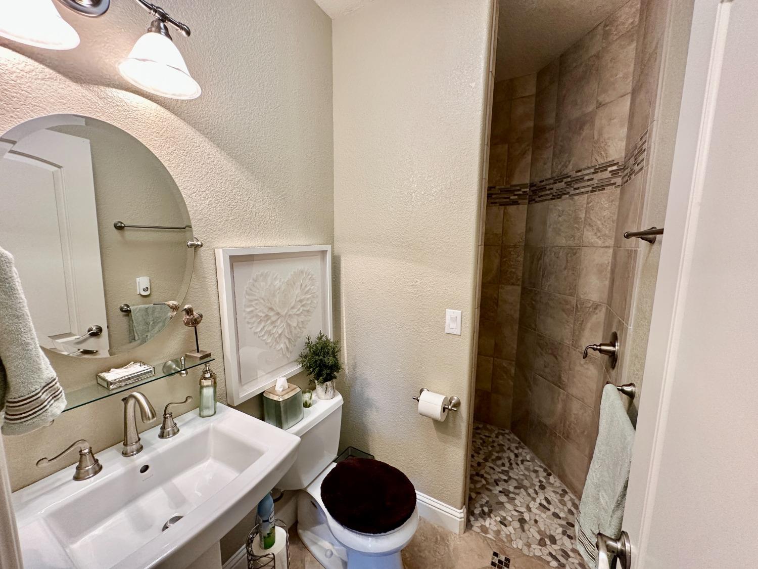 641 Bret Harte Dr, Copperopolis, CA 95228