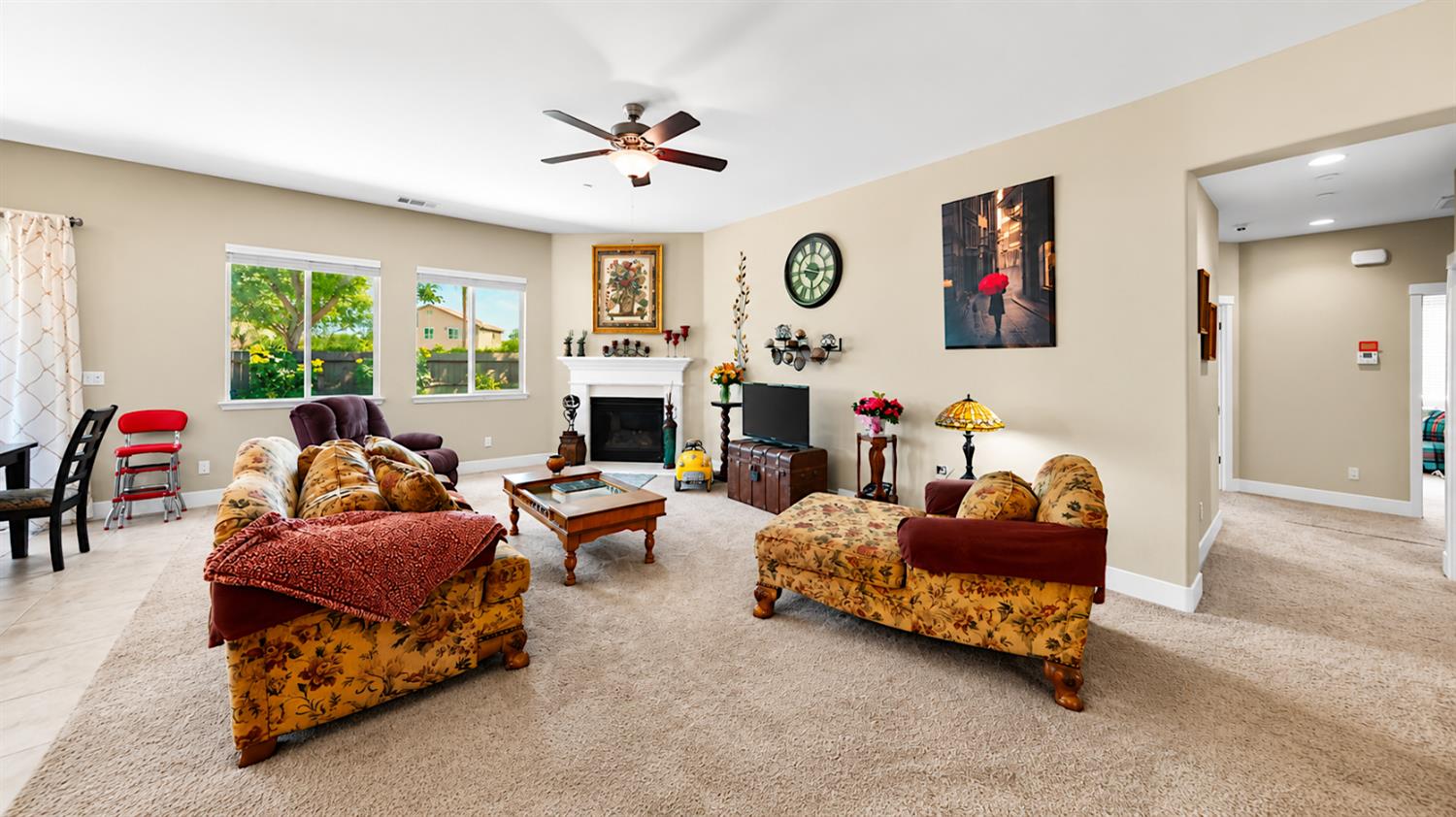 1176 Obsidian Ct, Los Banos, CA 93635