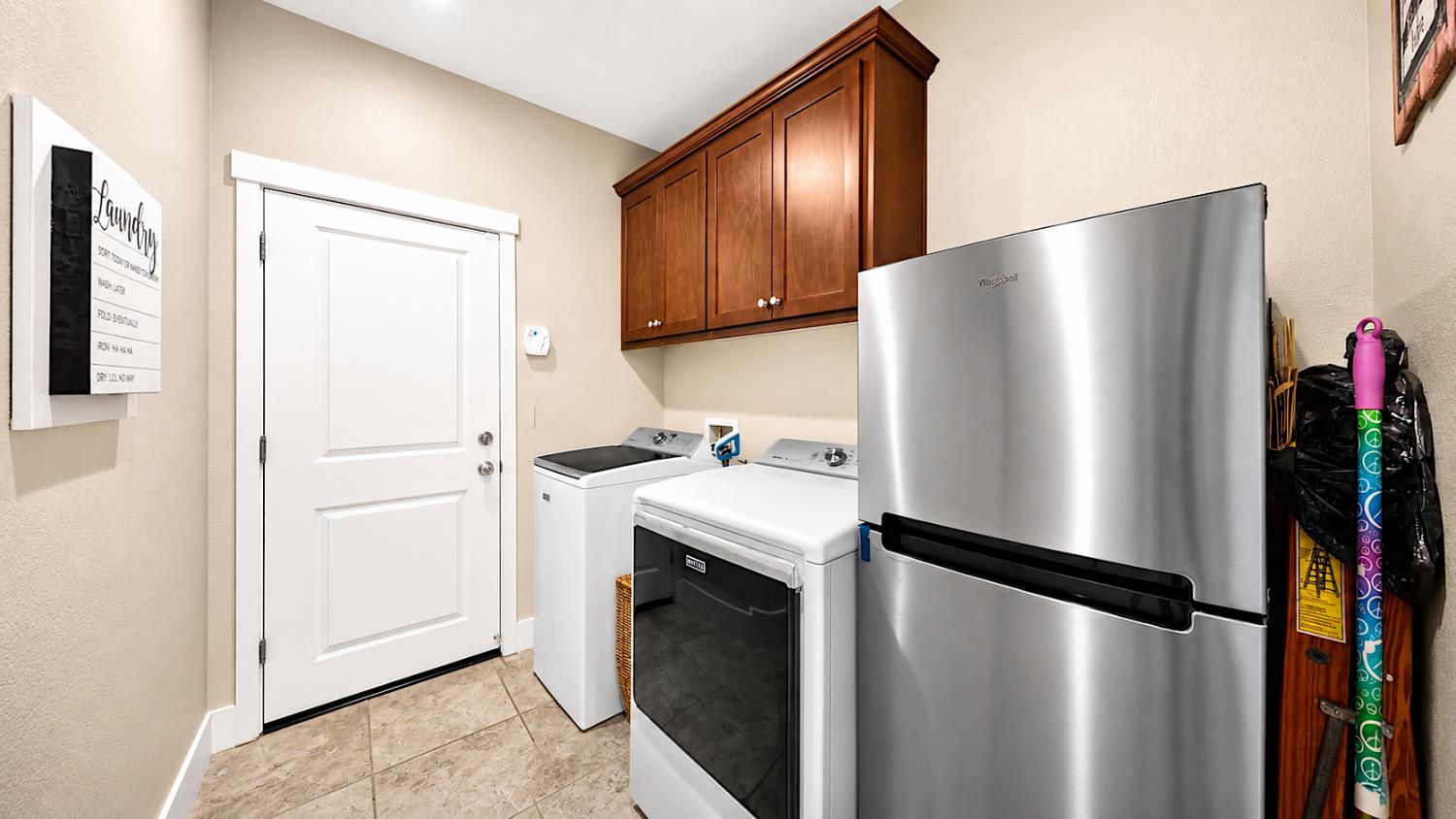 1176 Obsidian Ct, Los Banos, CA 93635