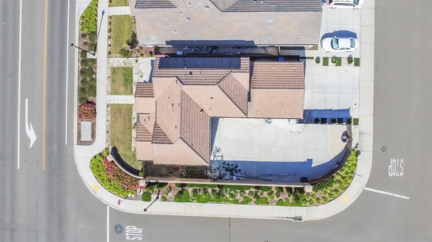 1807 W Woodward Ave, Manteca, CA 95337