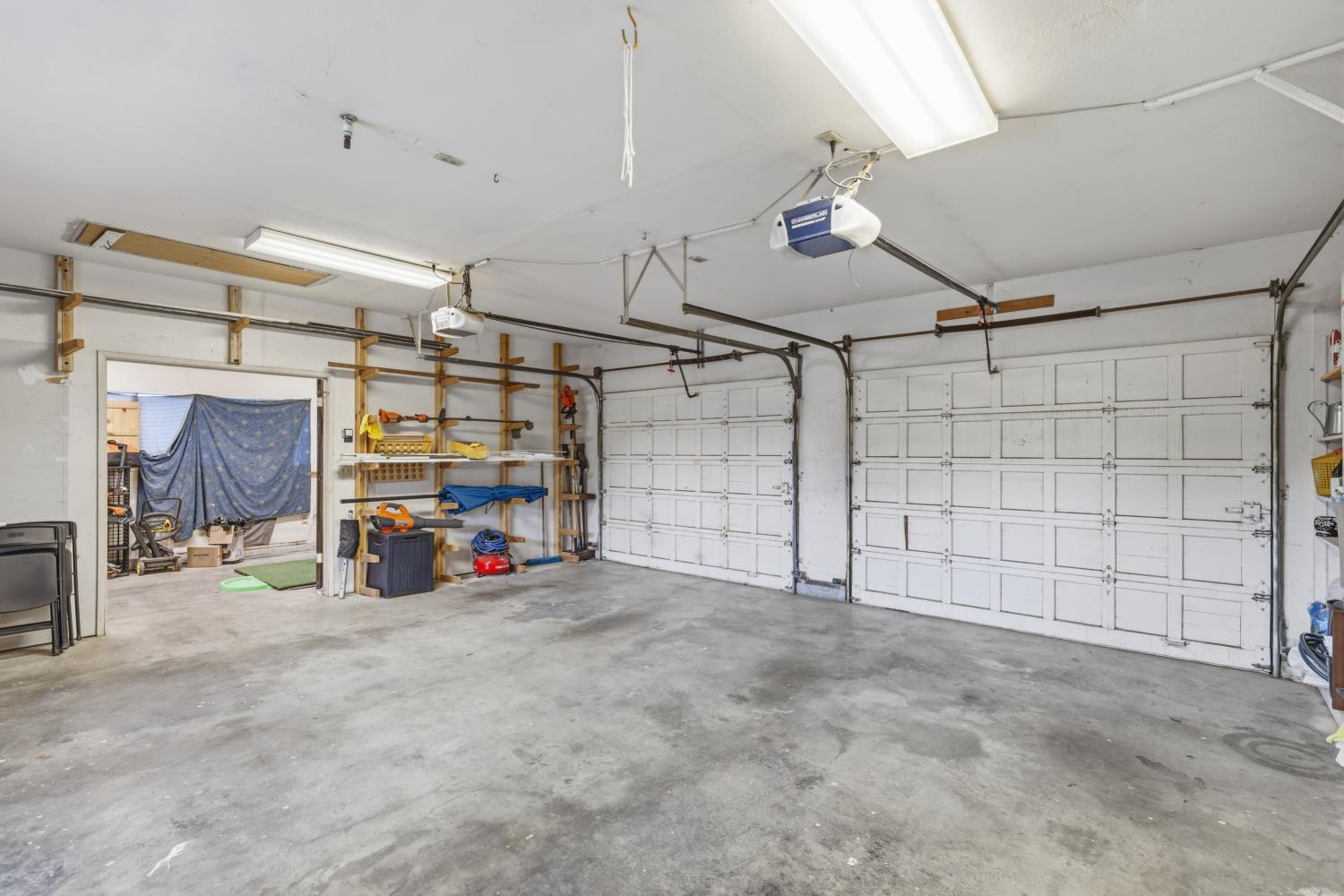 201 N 7th St, Patterson, CA 95363
