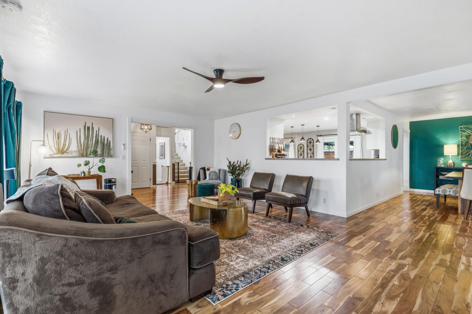 201 N 7th St, Patterson, CA 95363