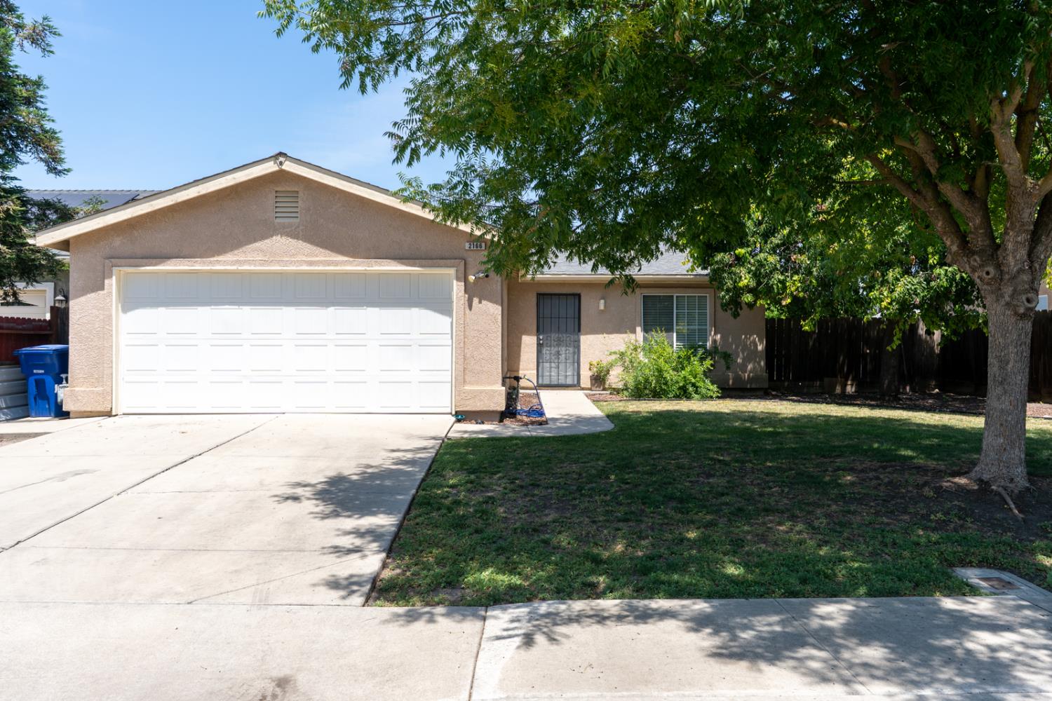 2166 Mccurdy St, Dos Palos, CA 93620