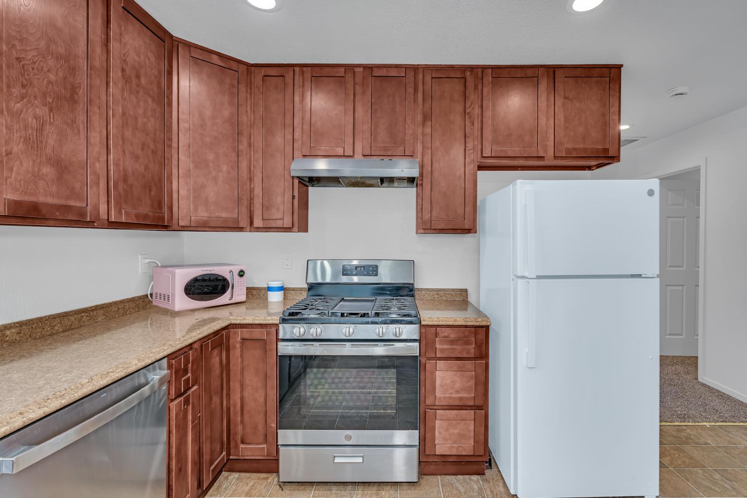 2166 Mccurdy St, Dos Palos, CA 93620