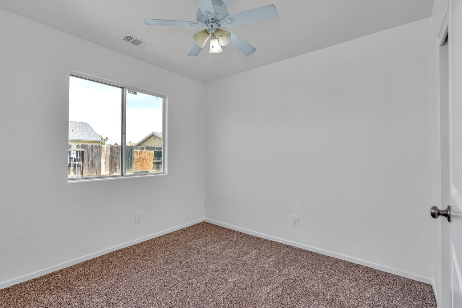 2166 Mccurdy St, Dos Palos, CA 93620