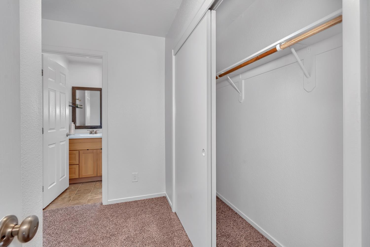 2166 Mccurdy St, Dos Palos, CA 93620