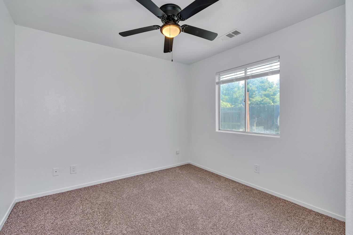 2166 Mccurdy St, Dos Palos, CA 93620