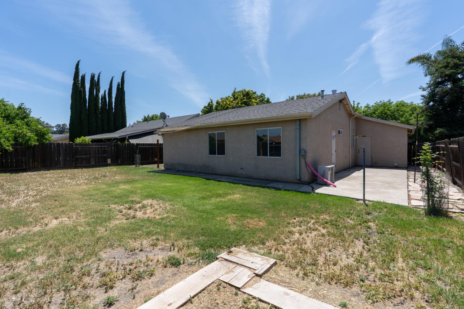 2166 Mccurdy St, Dos Palos, CA 93620