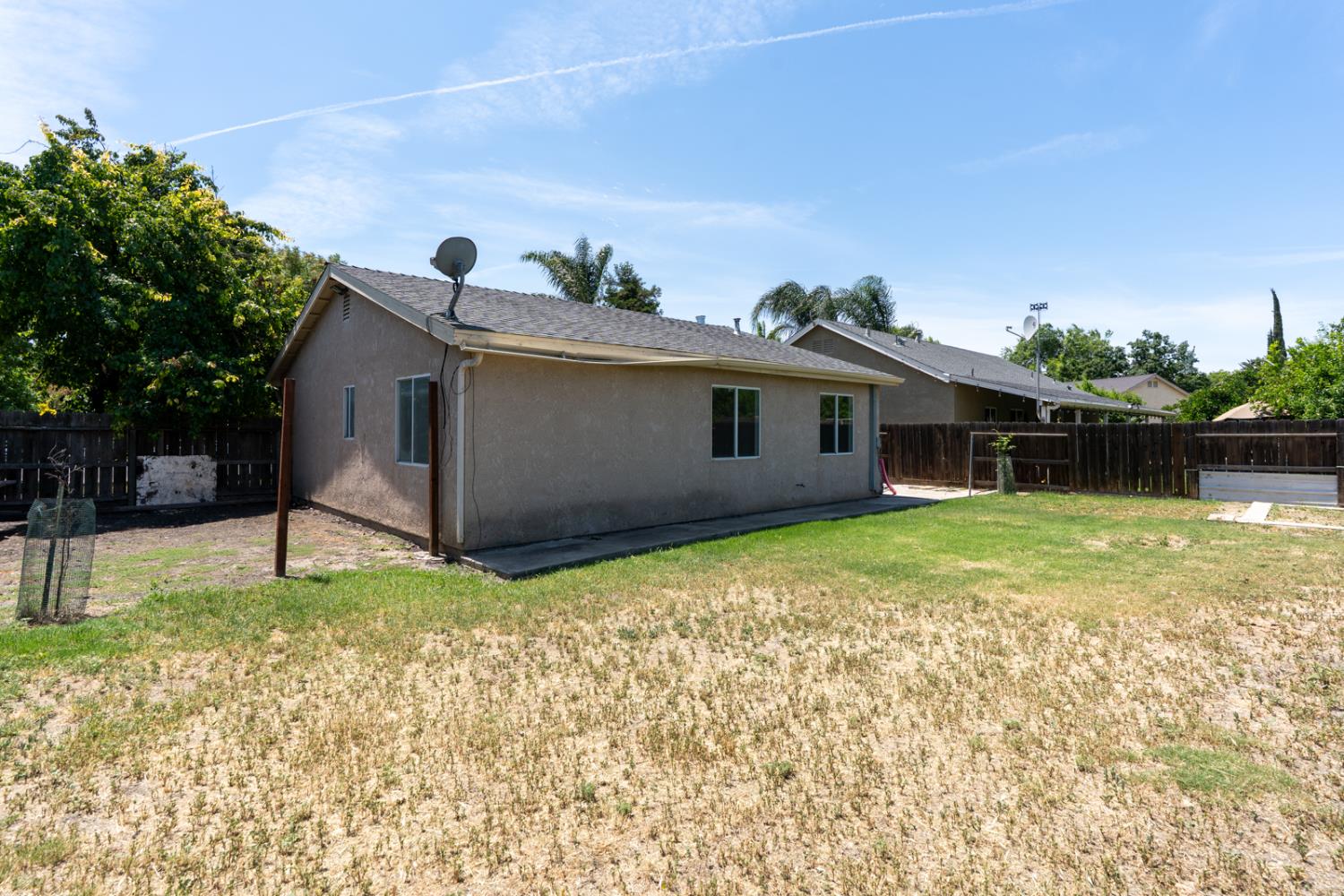 2166 Mccurdy St, Dos Palos, CA 93620