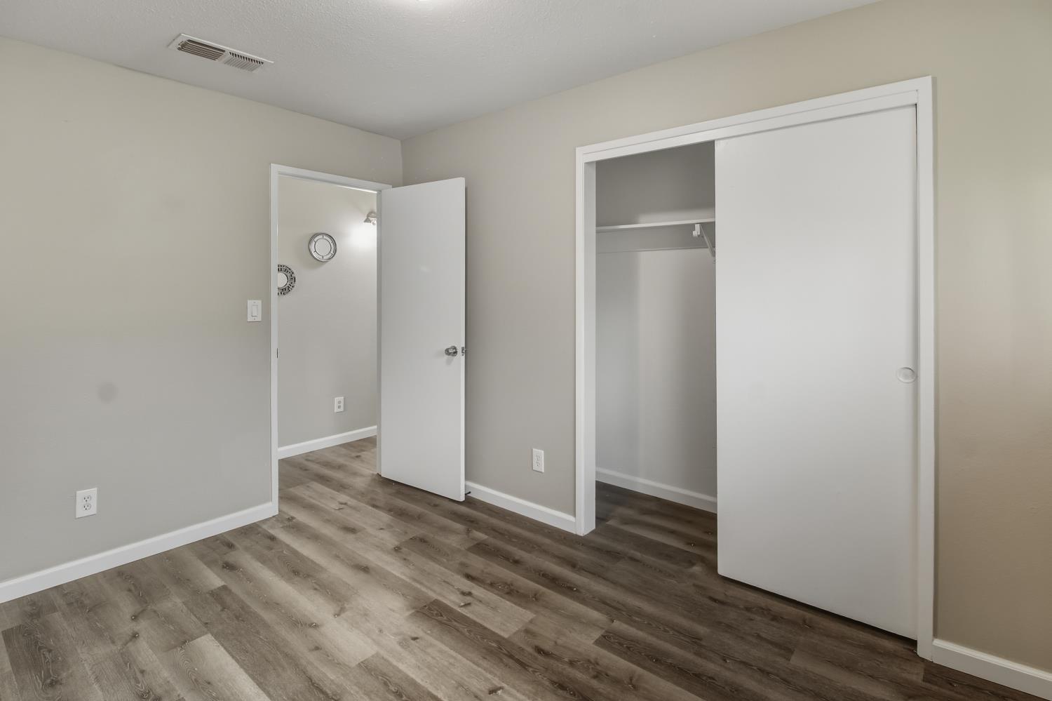 660 S 3rd St, Chowchilla, CA 93610