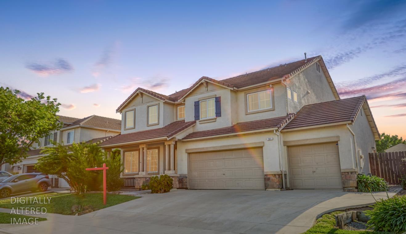 701 Beck Creek Ln, Patterson, CA 95363
