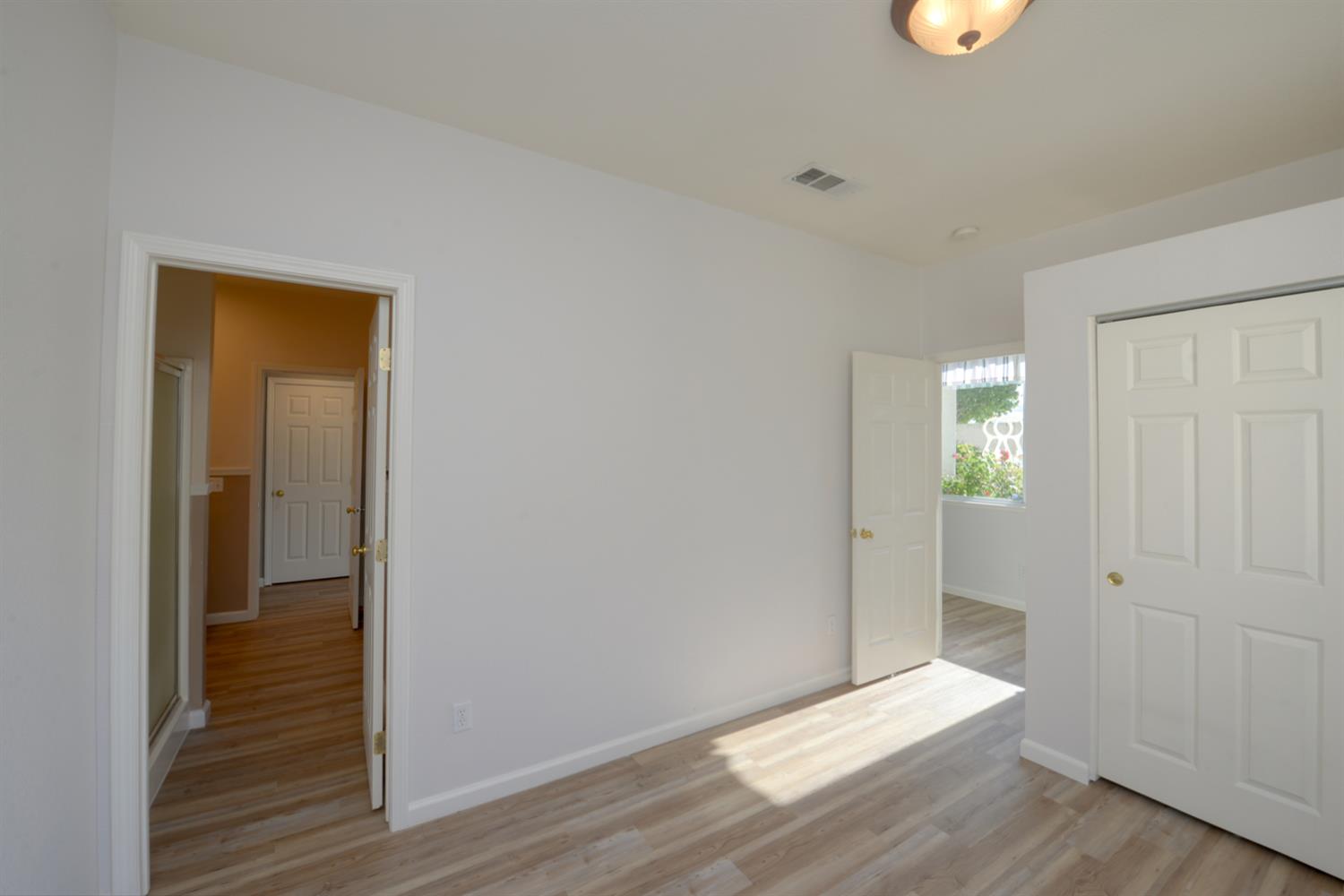 701 Beck Creek Ln, Patterson, CA 95363