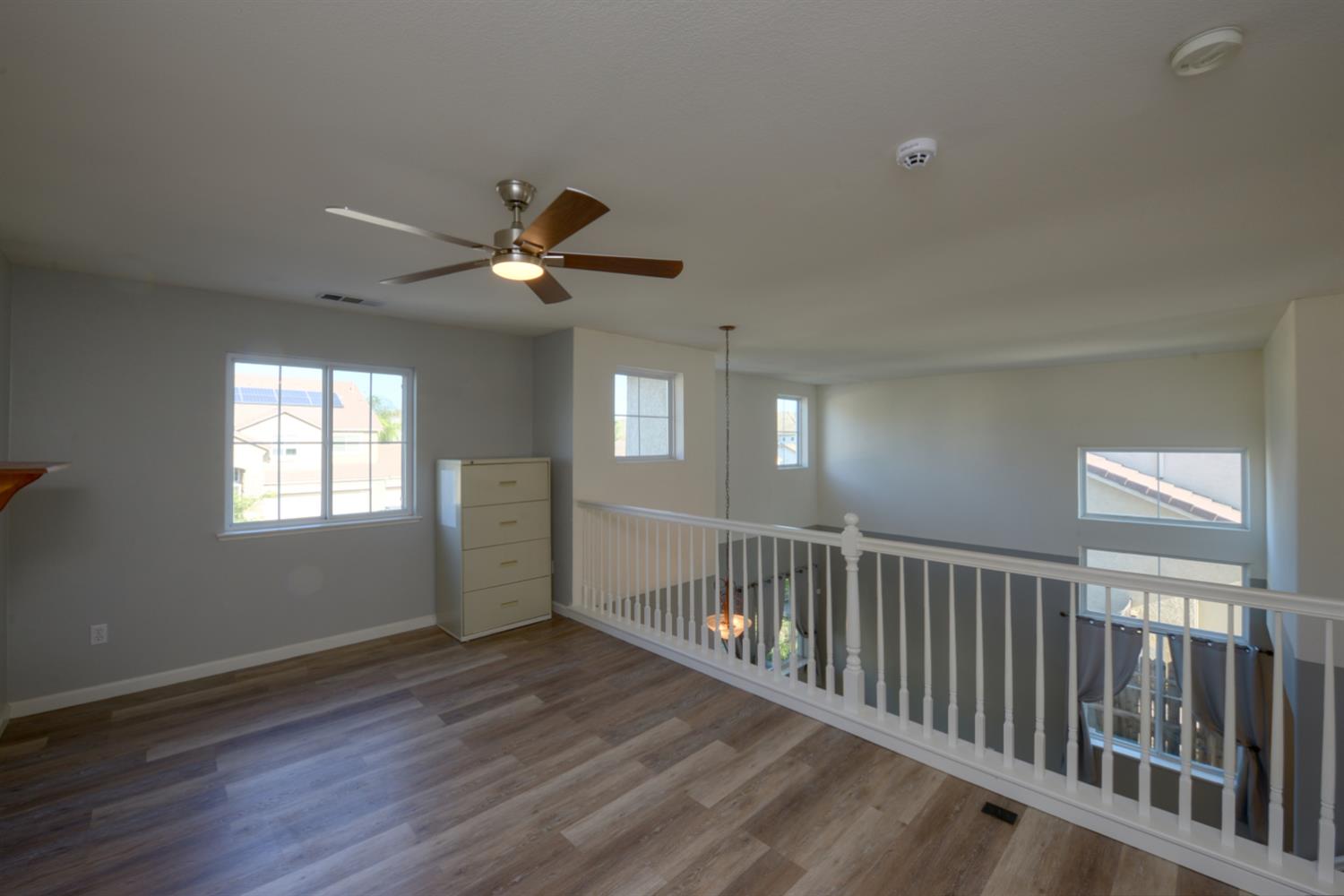 701 Beck Creek Ln, Patterson, CA 95363