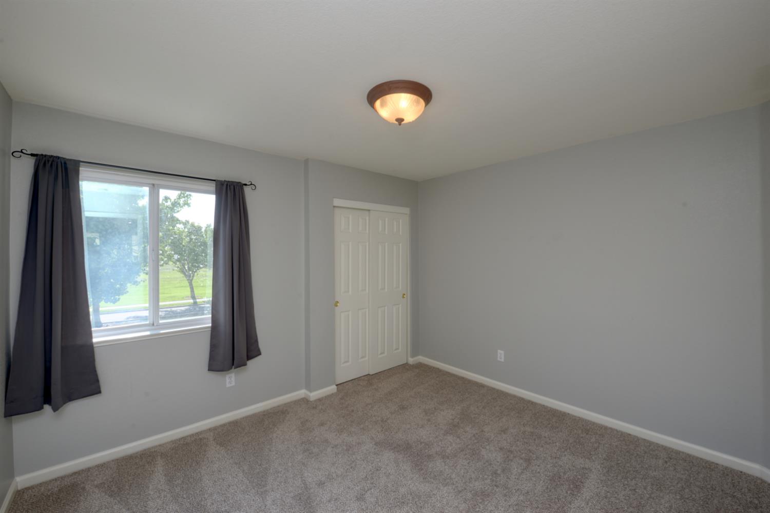 701 Beck Creek Ln, Patterson, CA 95363