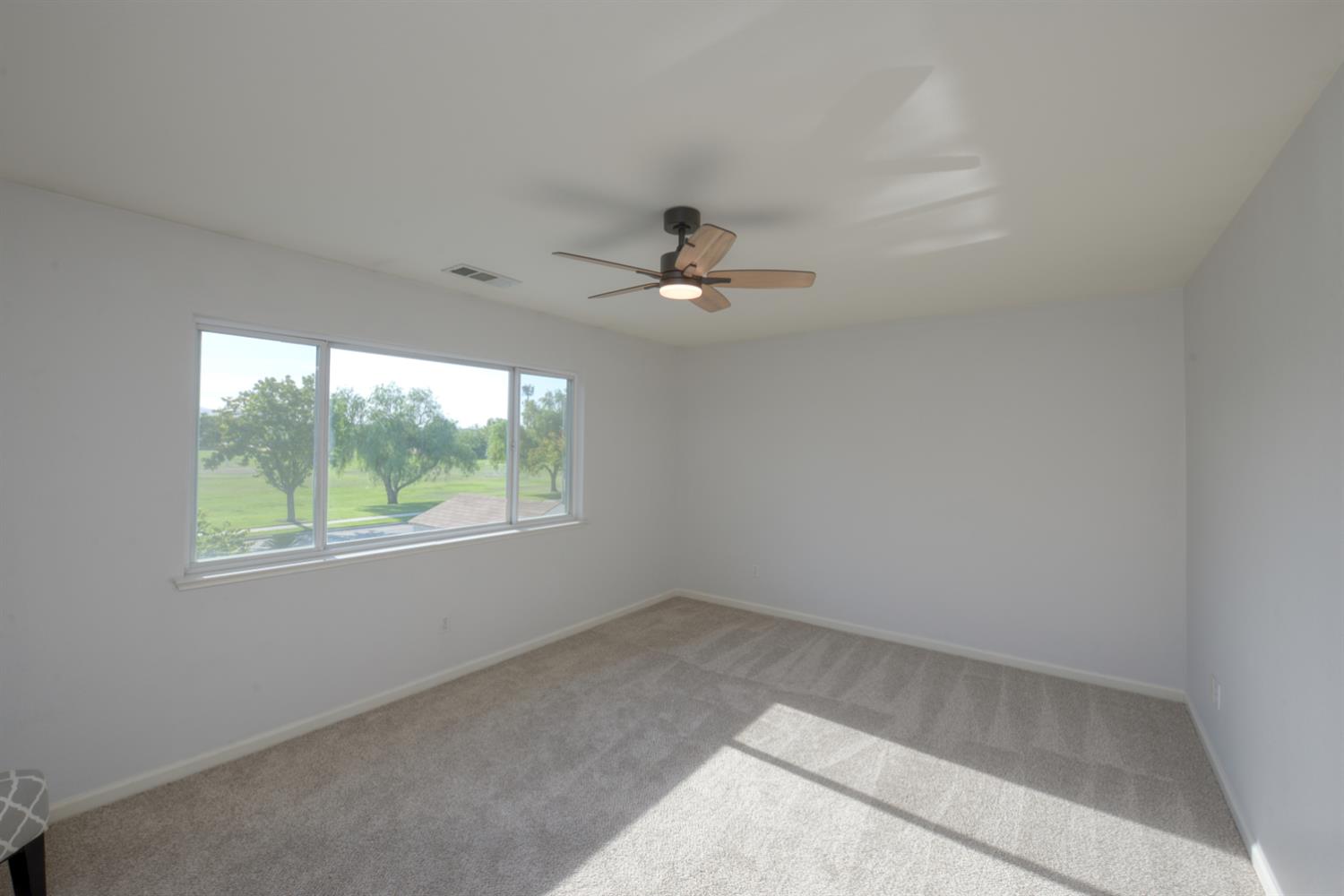 701 Beck Creek Ln, Patterson, CA 95363