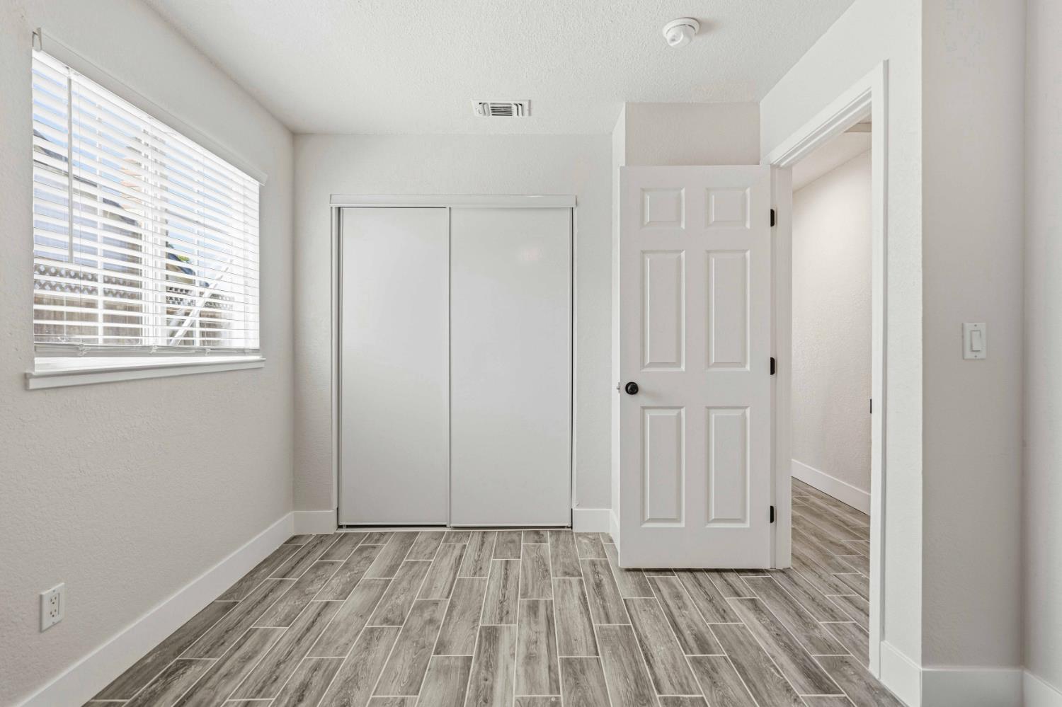 1464 Denise Dr, Ripon, CA 95366