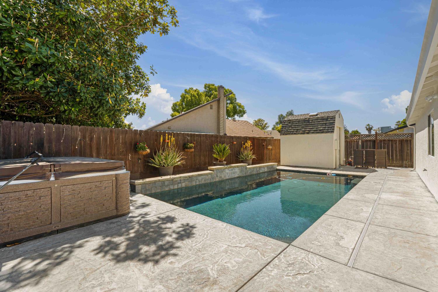 1464 Denise Dr, Ripon, CA 95366